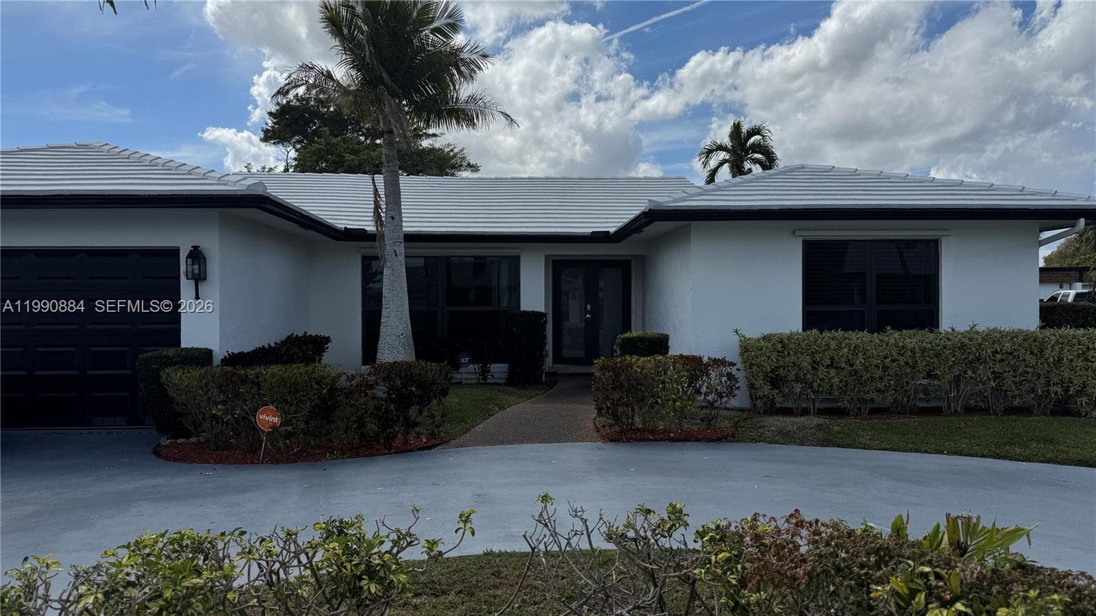 4905 Bayberry Ln, Tamarac, FL 33319
