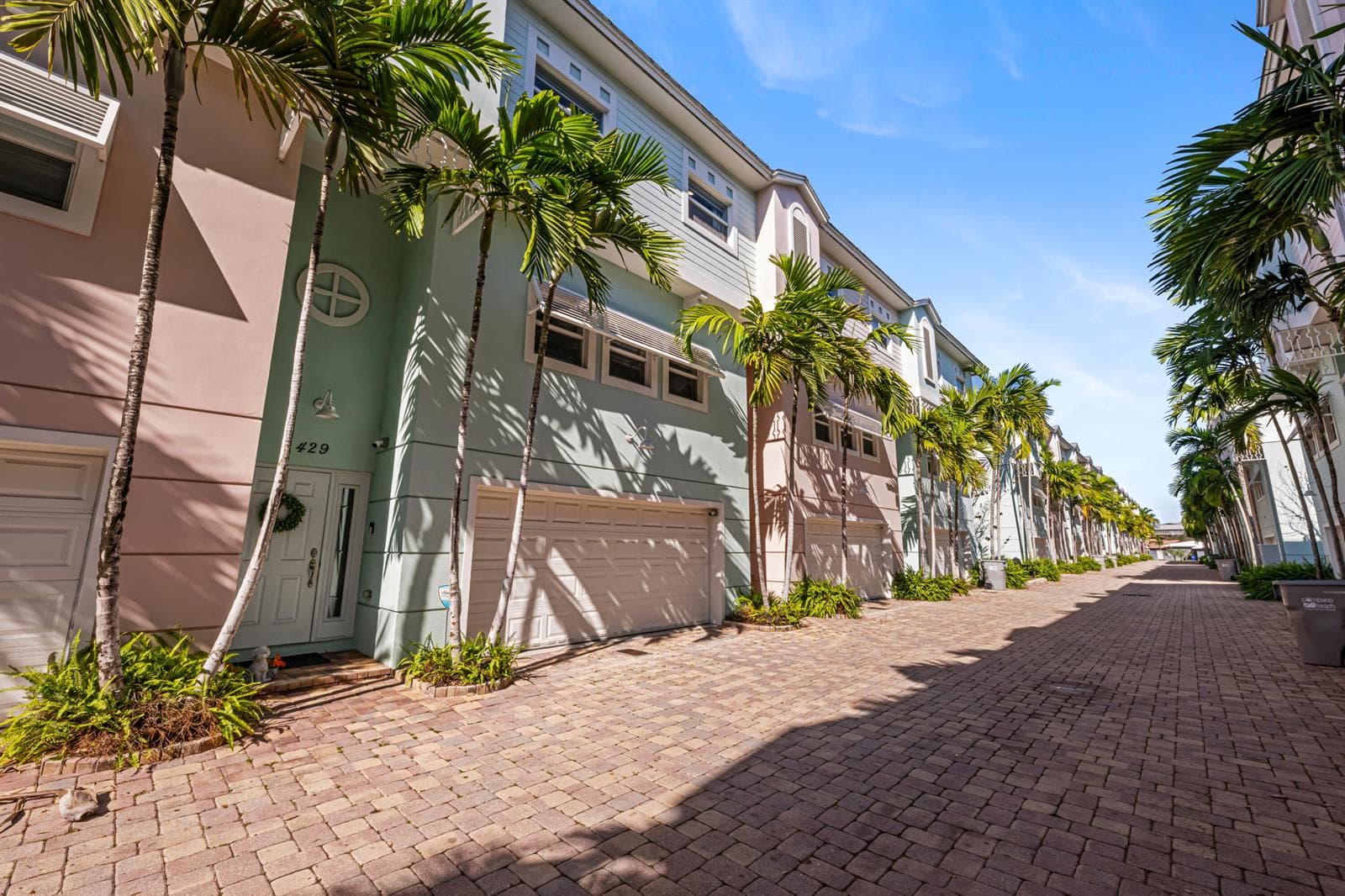 429 NE 1st Street, Pompano Beach, FL 33060 — zdjęcie 2