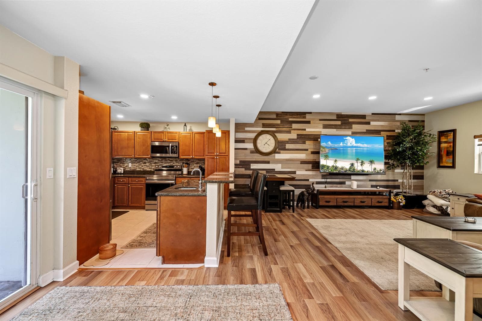 429 NE 1st Street, Pompano Beach, FL 33060 — zdjęcie 5