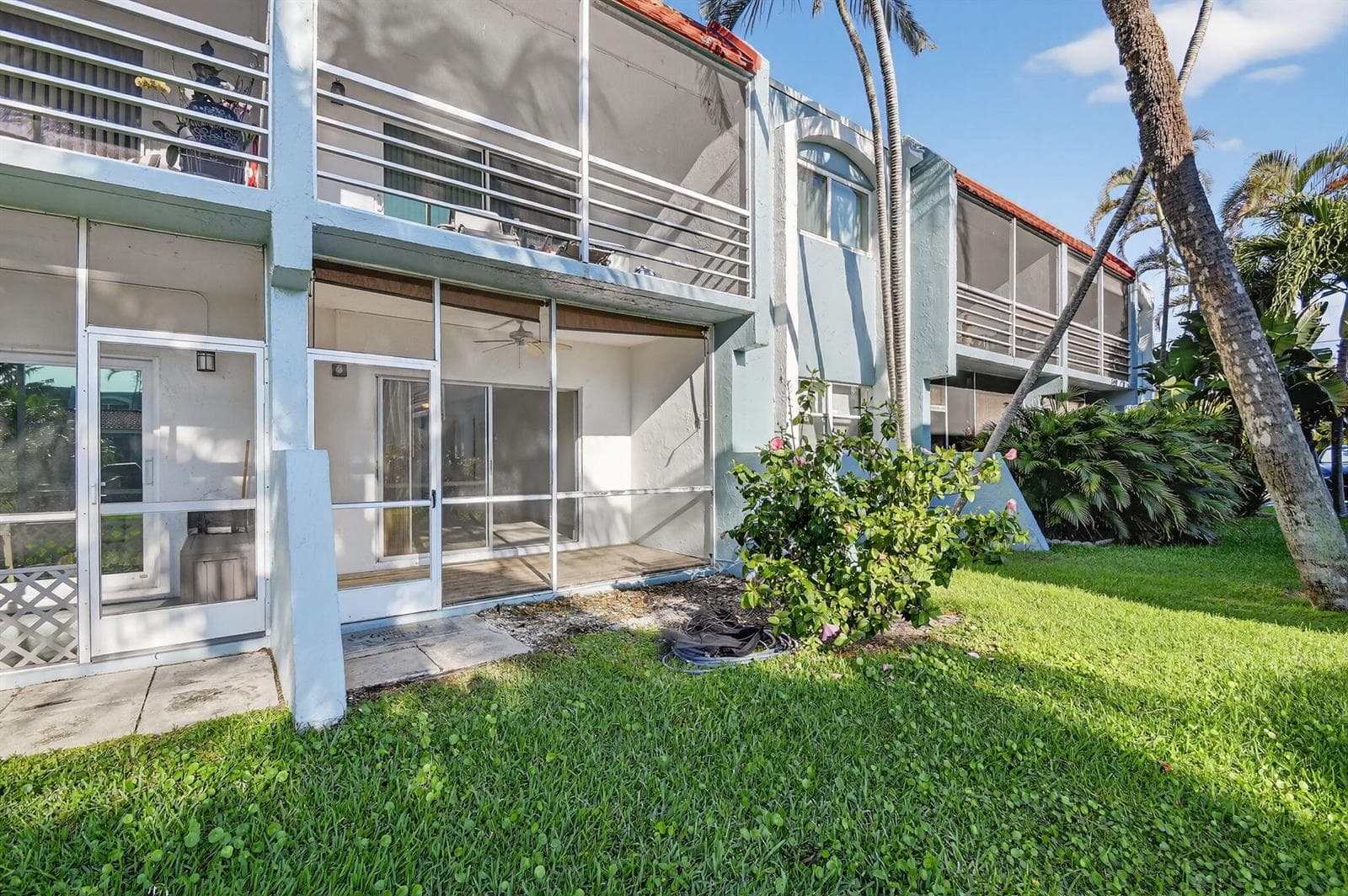 1432 S Lakeside Drive # 4, FL 33460 — zdjęcie 4