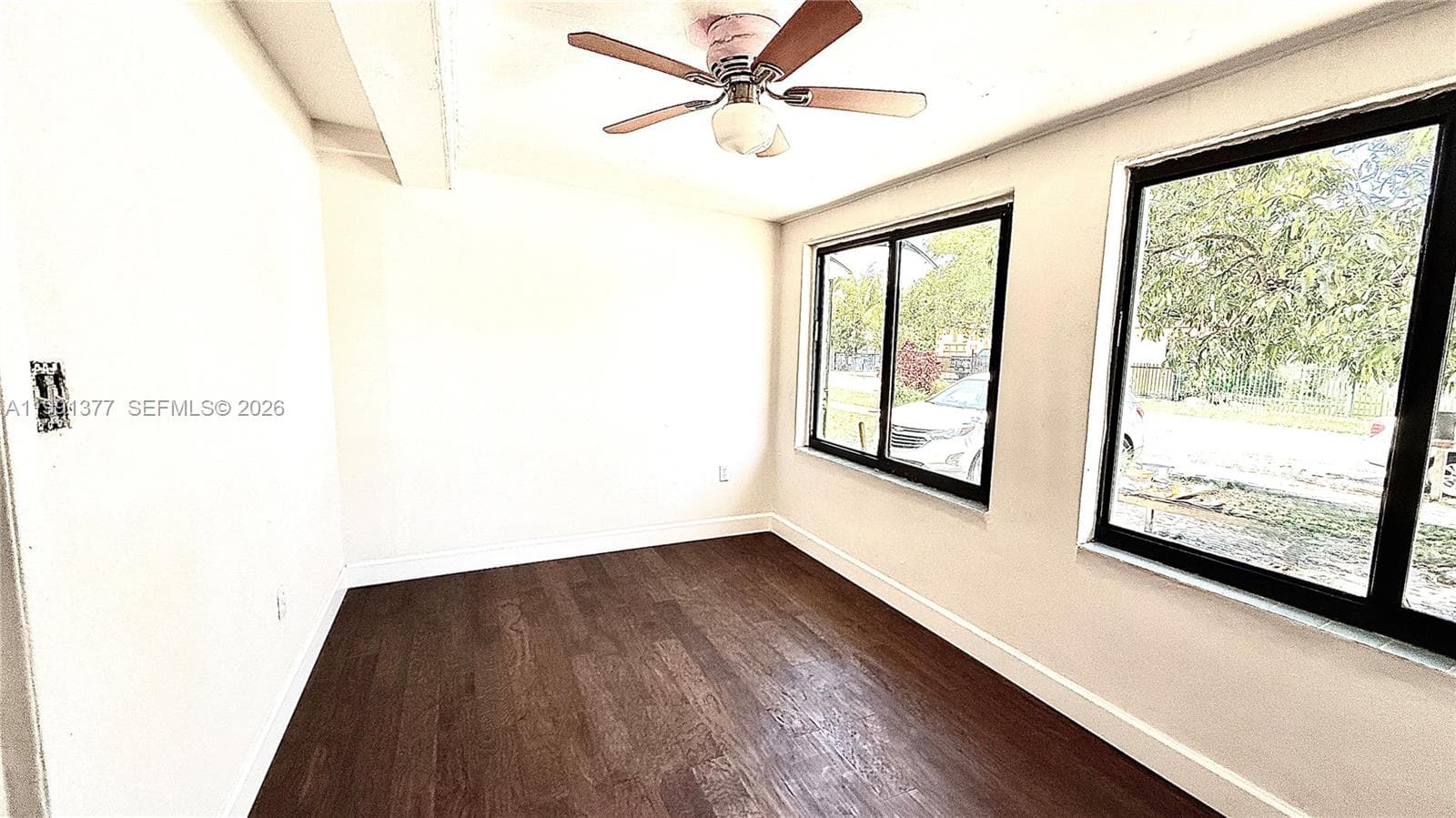 1352 NW 112th Ter, Miami, FL 33167 — zdjęcie 4