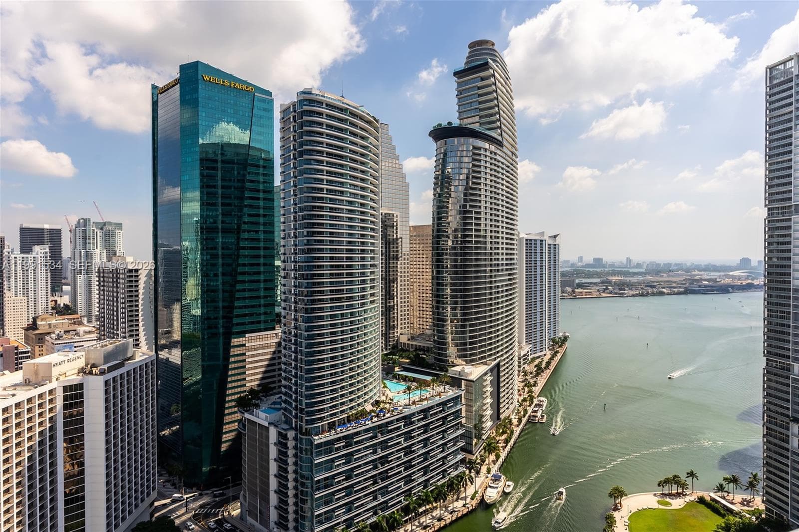 77 SE 5th Street # 2403, Miami, FL 33131