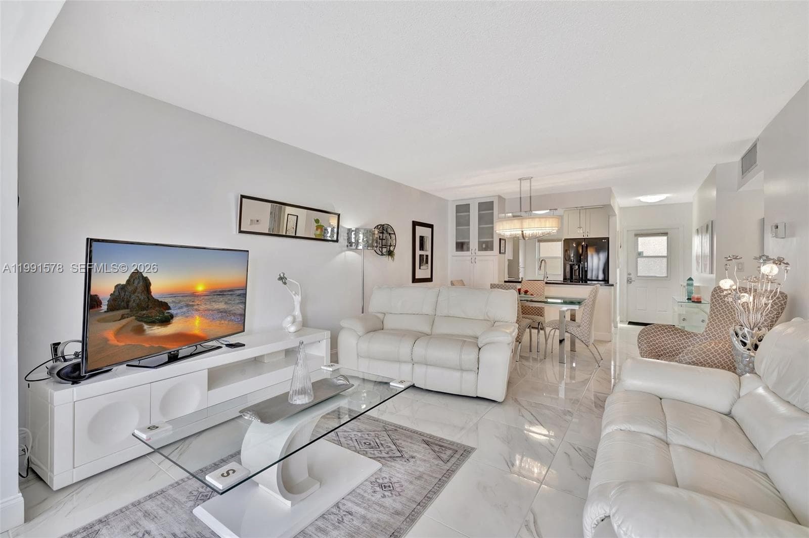 4705 NW 35th St # 501, Lauderdale Lakes, FL 33319 — zdjęcie 5