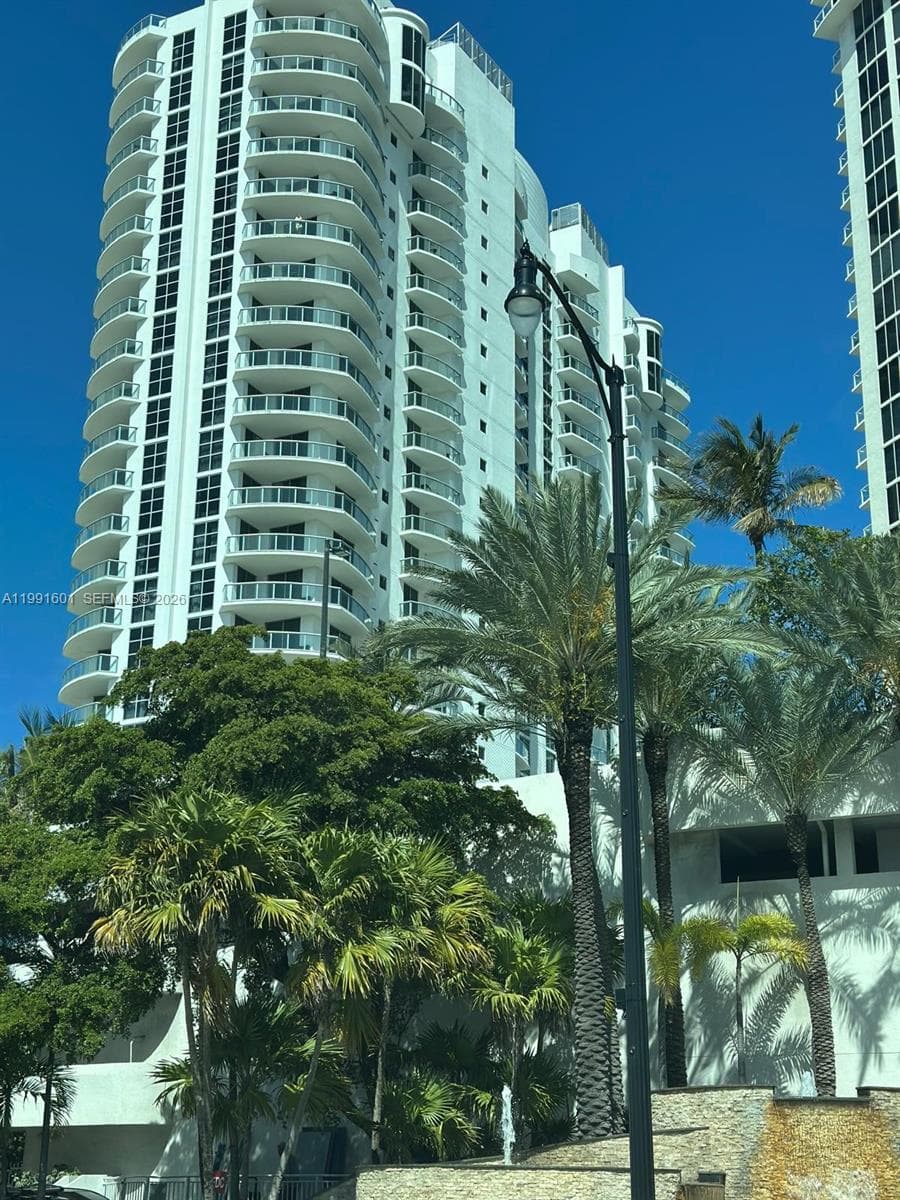 18683 Collins Ave # 802, Sunny Isles Beach, FL 33160 — zdjęcie 3