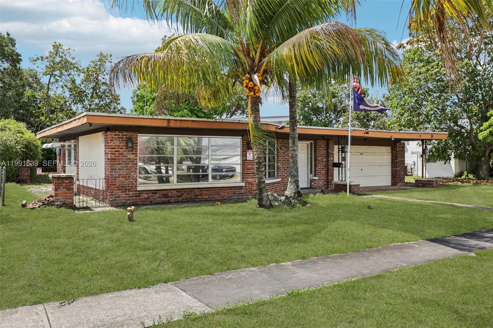 272 W 46th St, Hialeah, FL 33012 — zdjęcie 4