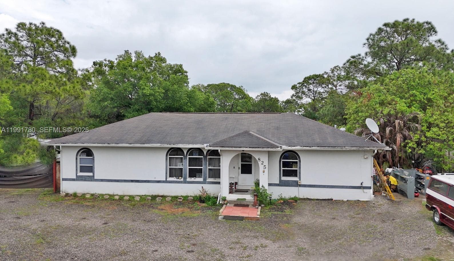 825 N Willow ST, Clewiston, FL 33440