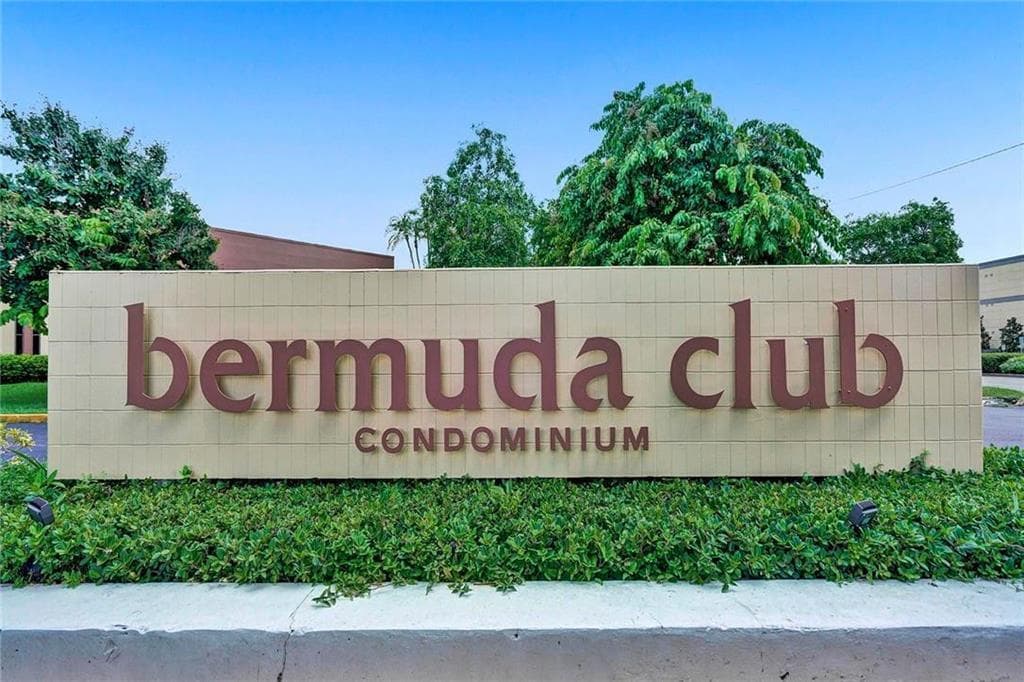 5750 NW 64th Avenue # 201, Tamarac, FL 33319 — zdjęcie 2