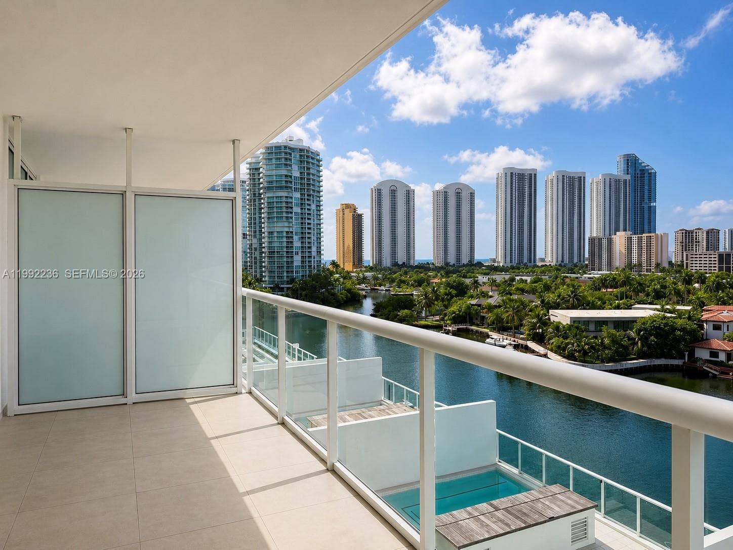 400 Sunny Isles Blvd # 819, Sunny Isles Beach, FL 33160 — zdjęcie 2