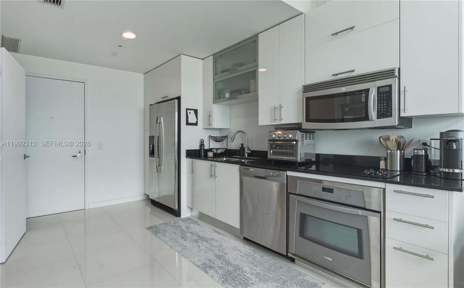 60 SW 13th St # 2805, Miami, FL 33130 — zdjęcie 5
