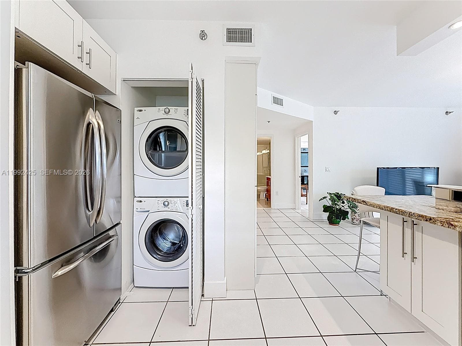 9008 Collins Ave # 303, Surfside, FL 33154 — zdjęcie 4
