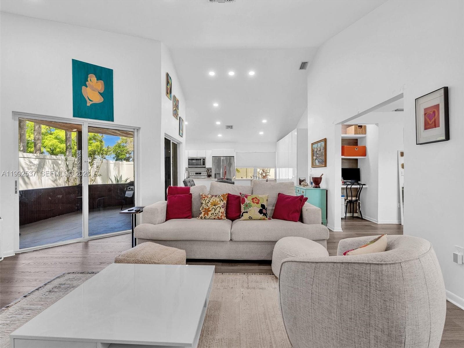 371 NW 101st Ter, Pembroke Pines, FL 33026 — zdjęcie 4