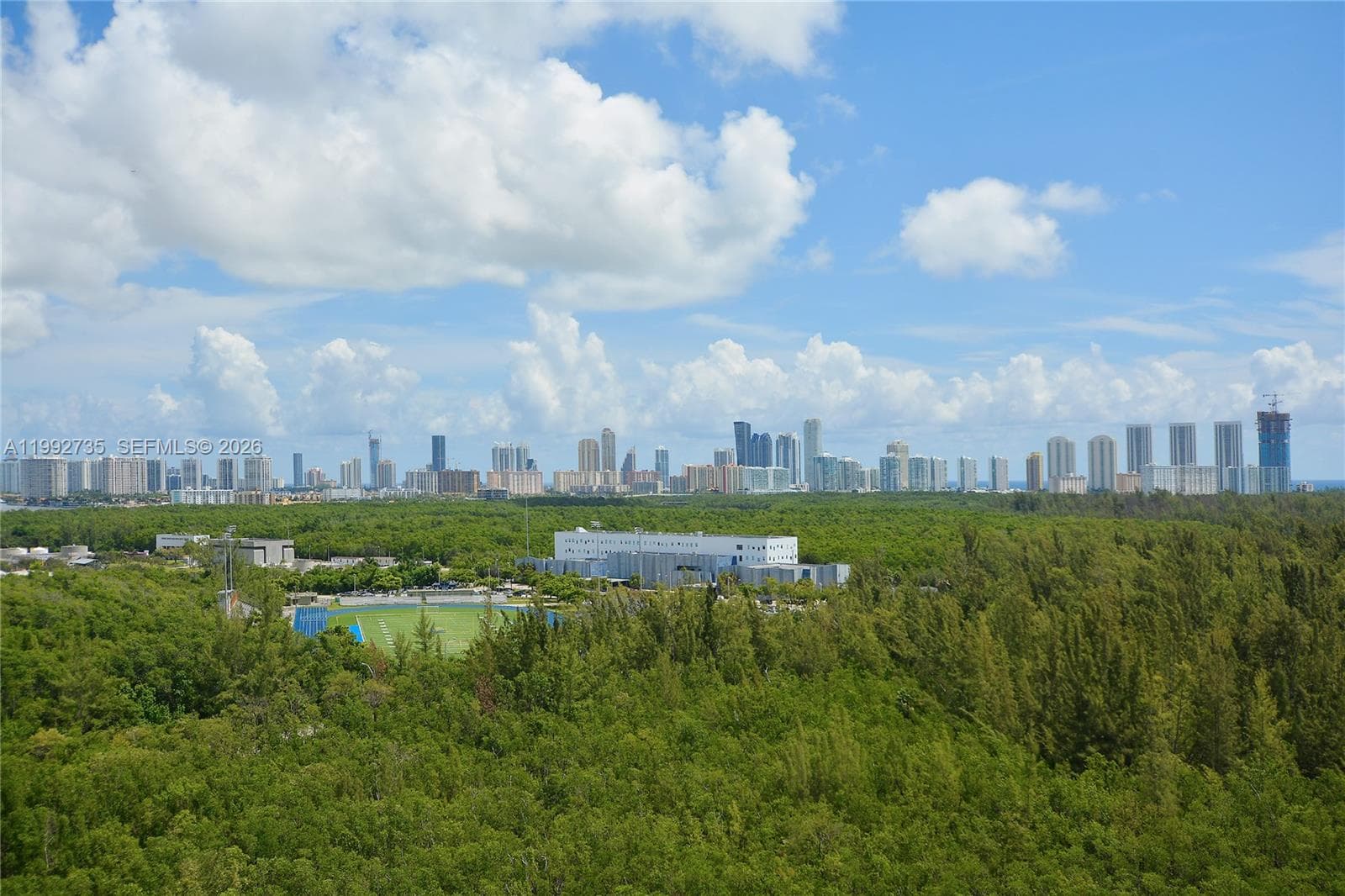 14951 Royal Oaks Ln # 1706, North Miami, FL 33181 — zdjęcie 2