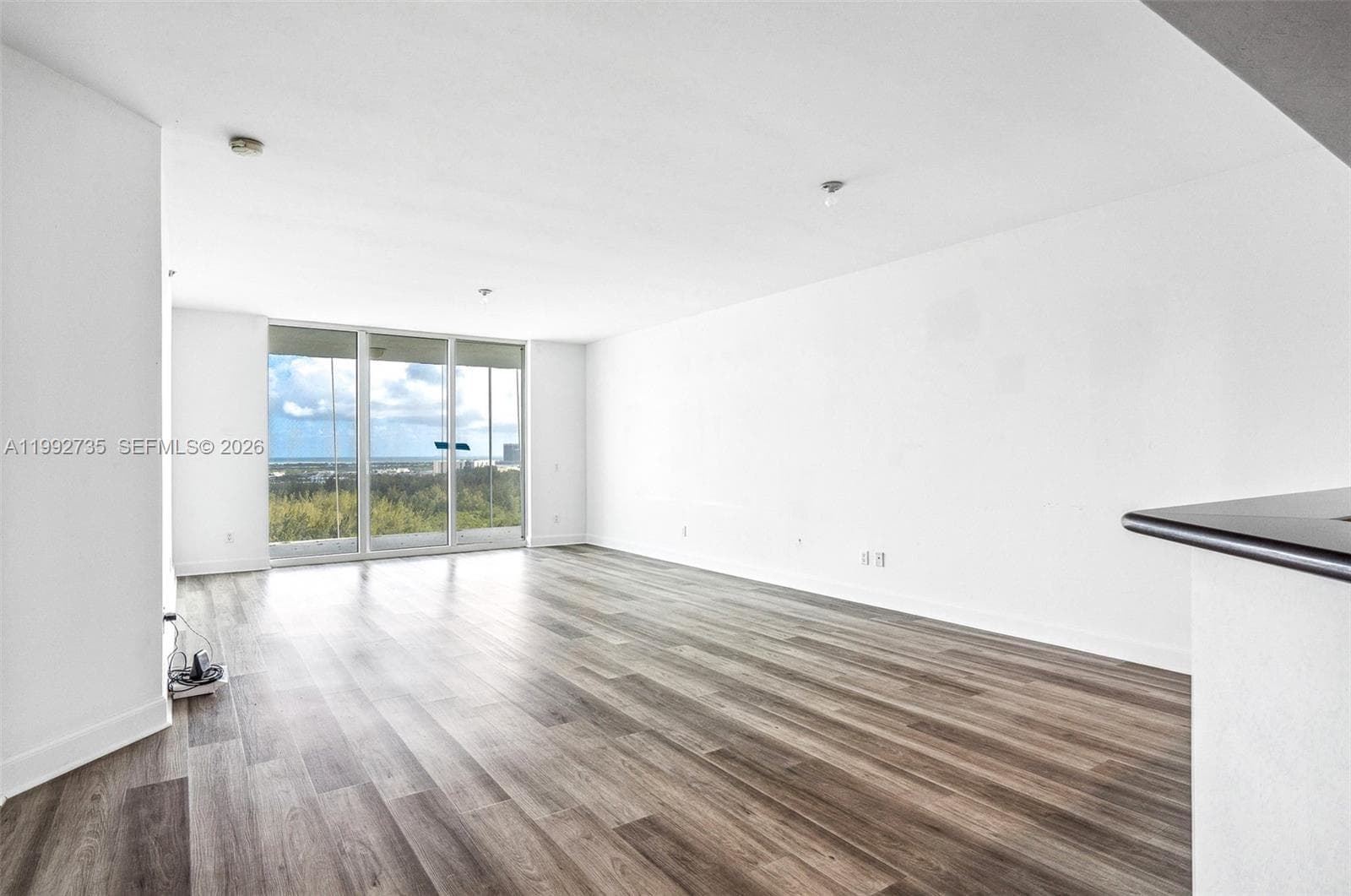 14951 Royal Oaks Ln # 1706, North Miami, FL 33181 — zdjęcie 4