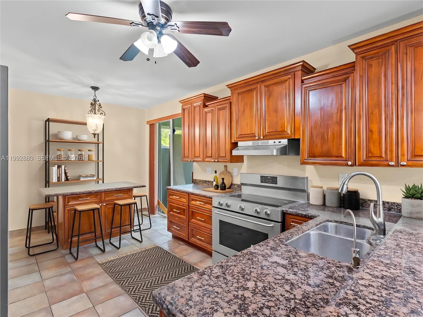 1764 NW 166th Ave, Pembroke Pines, FL 33028 — zdjęcie 5