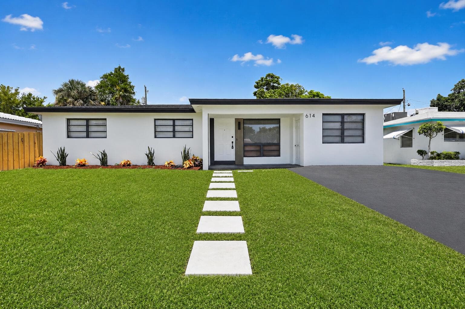 614 N 32ND Court, Hollywood, FL 33021 — zdjęcie 2