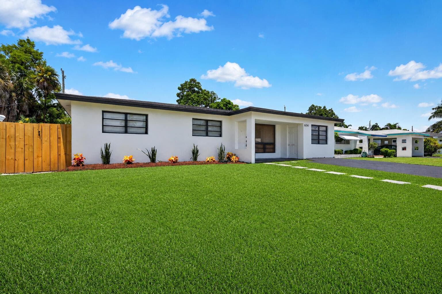 614 N 32ND Court, Hollywood, FL 33021 — zdjęcie 4
