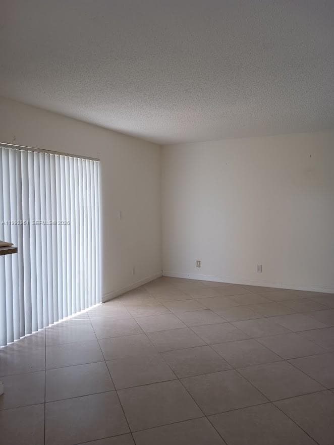 7670 Westwood Dr # 703, Tamarac, FL 33321