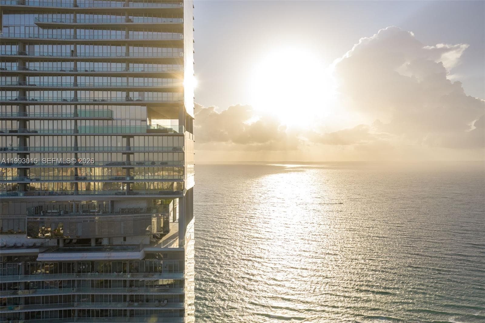 18501 Collins Ave # 2504, Sunny Isles Beach, FL 33160 — zdjęcie 3