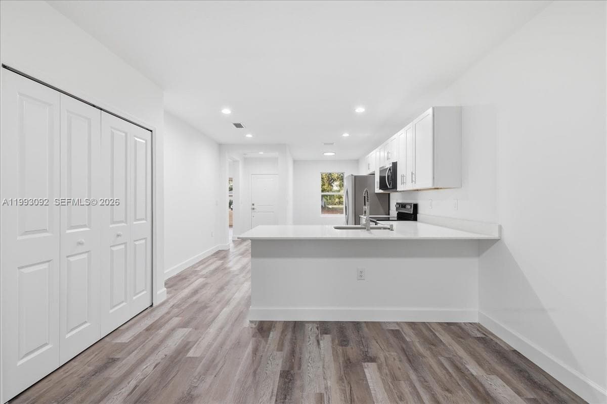 9275 Anita Ave, Port Charlotte, FL 34224 — zdjęcie 4