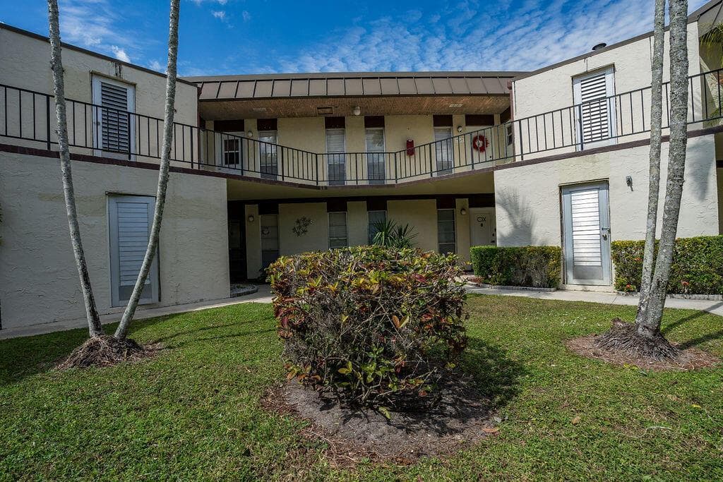2 Greenway Village N # 210, Royal Palm Beach, FL 33411 — zdjęcie 2