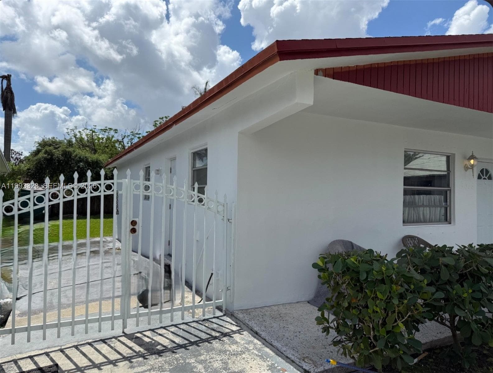 3066 NW 28th St, Miami, FL 33142 — zdjęcie 3