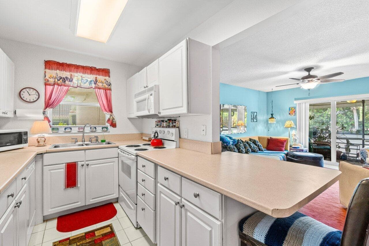 1124 NW 13th Street # 204a, Boca Raton, FL 33486 — zdjęcie 3