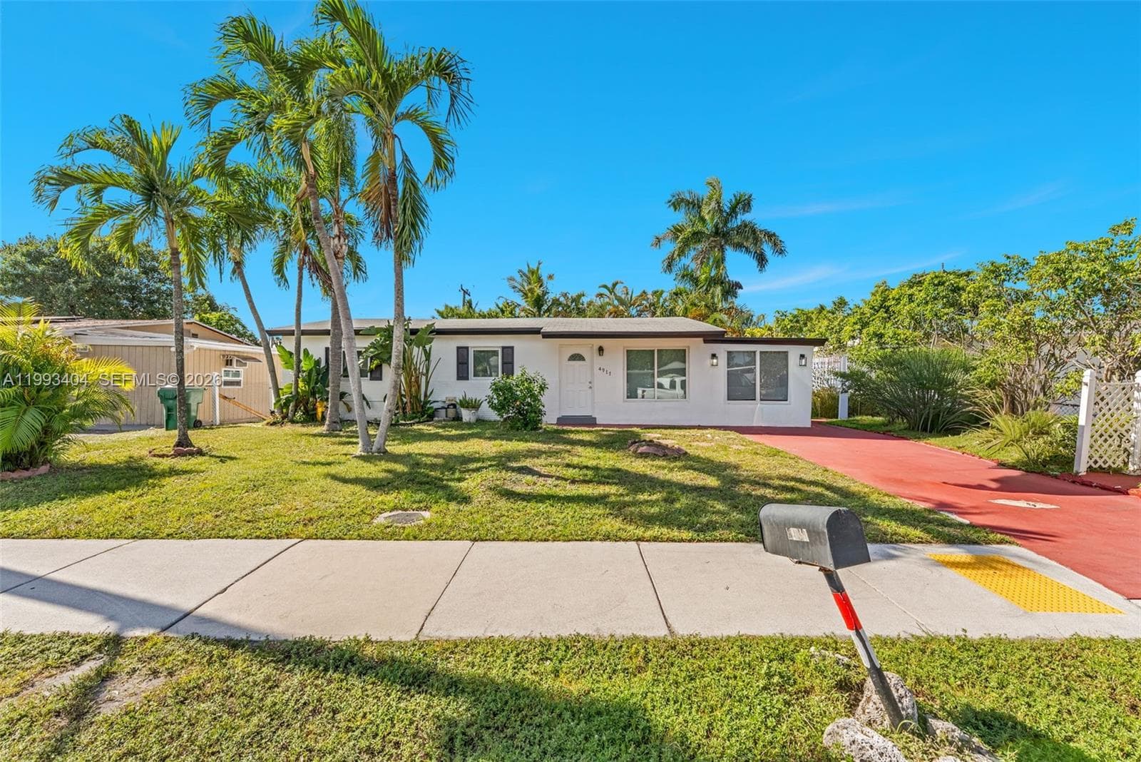 4917 SW 43rd Ter # B, Dania Beach, FL 33314
