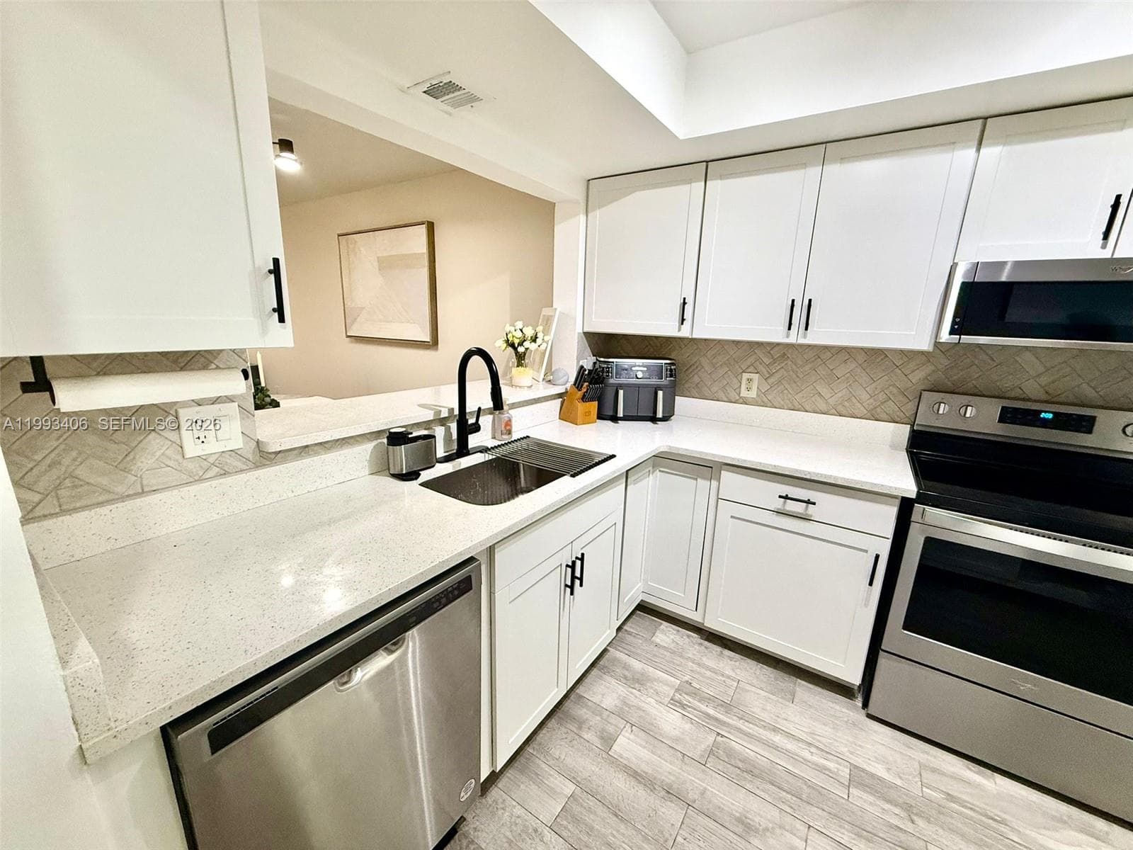 300 Promenade Dr # 105, Other City - In The State Of Florida, FL 34698 — zdjęcie 5