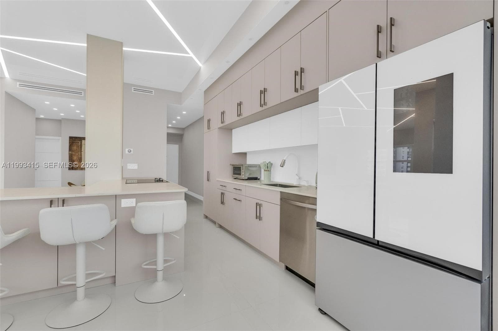 18011 Biscayne Blvd # PH04, Aventura, FL 33160 — zdjęcie 5