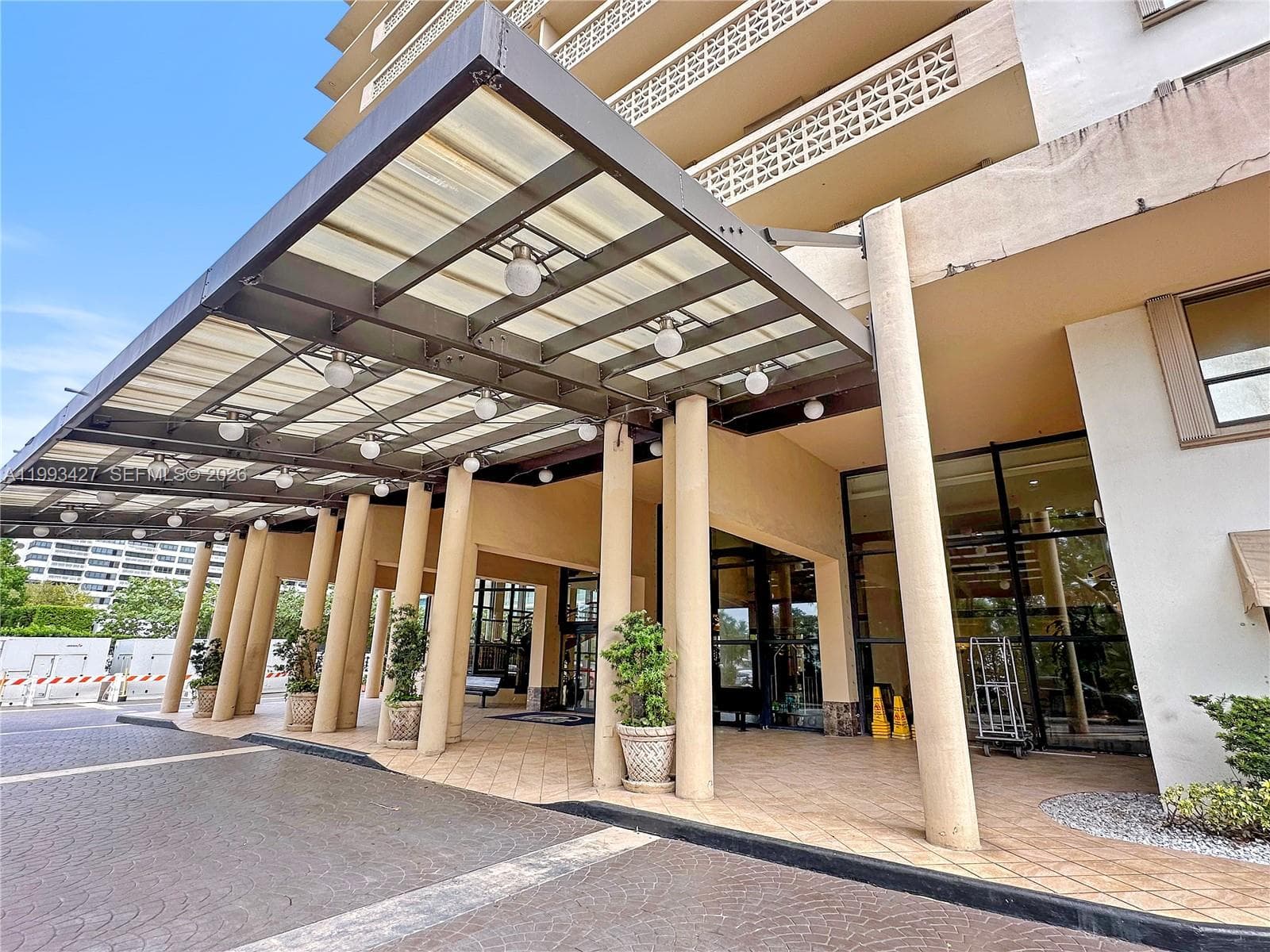 10185 Collins Ave # 502, Bal Harbour, FL 33154 — zdjęcie 3