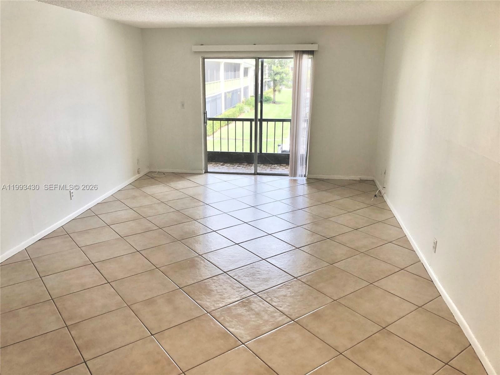 4118 NW 88th Ave # 207, Coral Springs, FL 33065 — zdjęcie 3