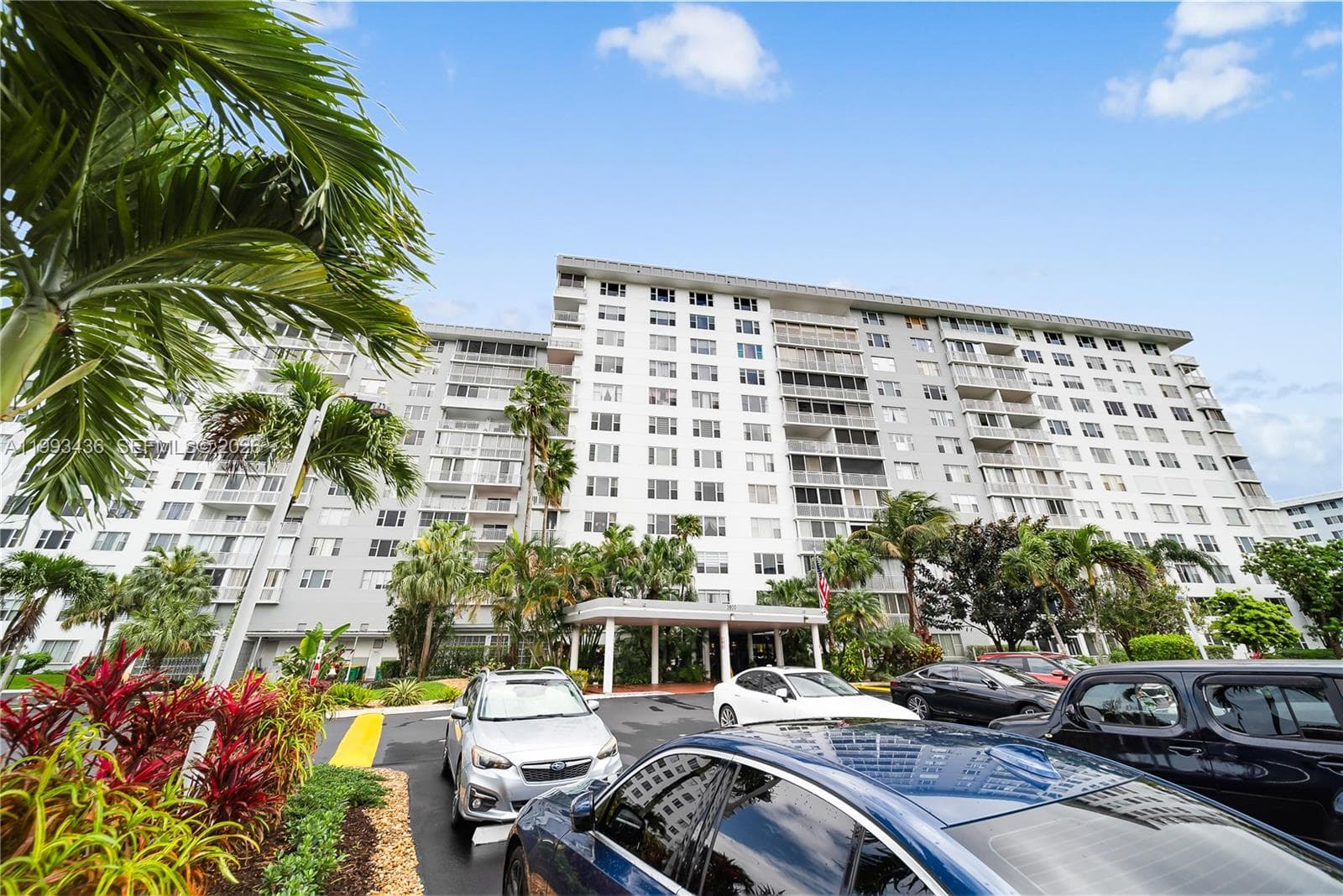 3800 Hillcrest Dr # 1007, Hollywood, FL 33021