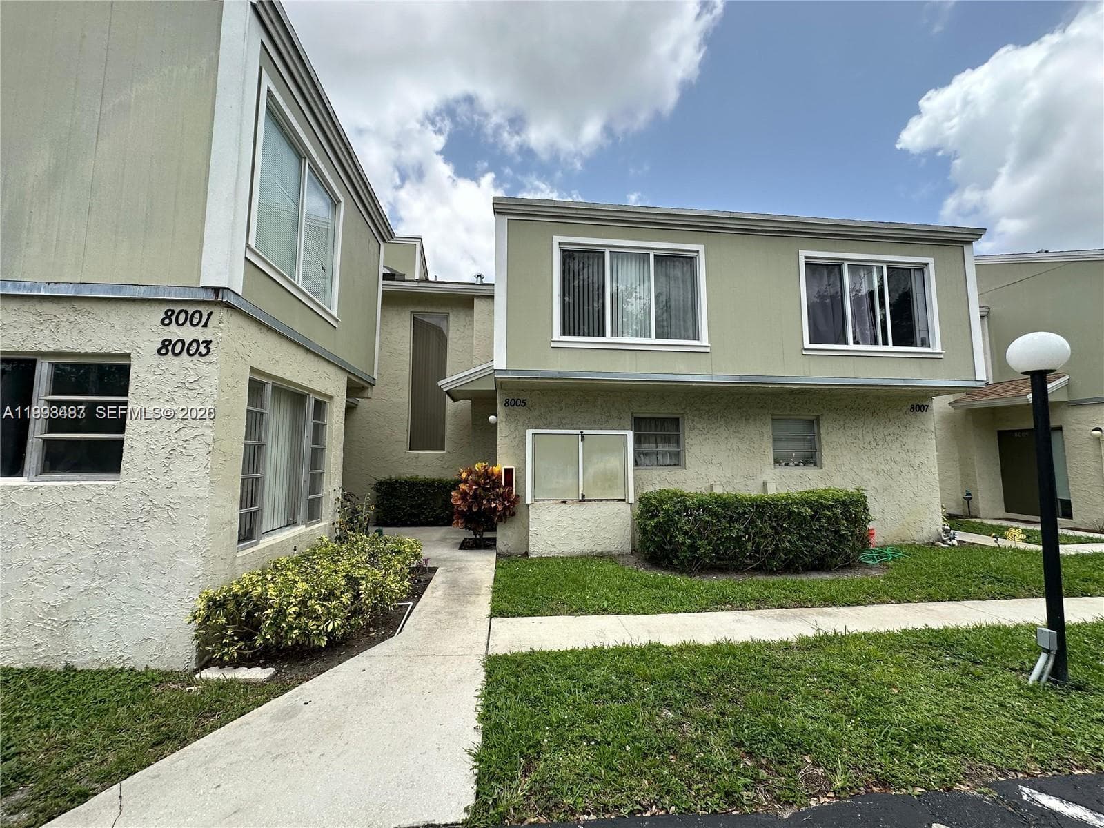 8005 Lagos De Campo Blvd # L-4, Tamarac, FL 33321