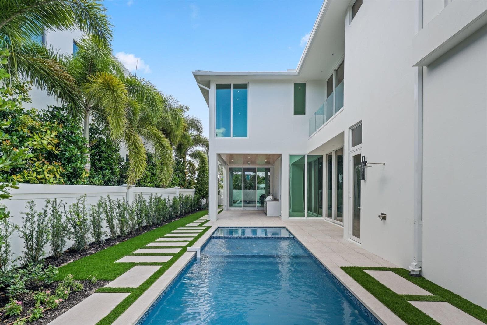 330 Grove Place, Delray Beach, FL 33444 — zdjęcie 2