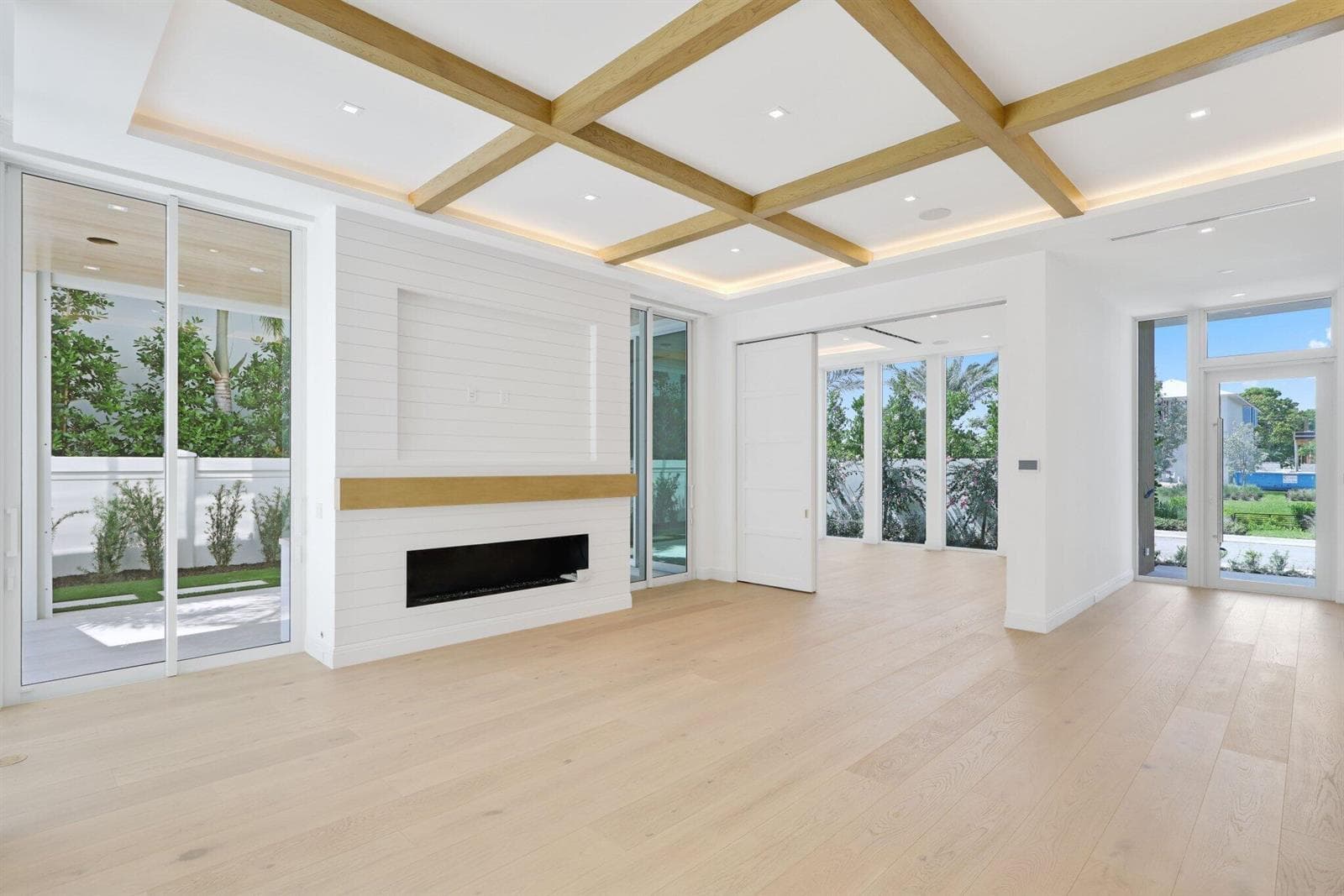 330 Grove Place, Delray Beach, FL 33444 — zdjęcie 3