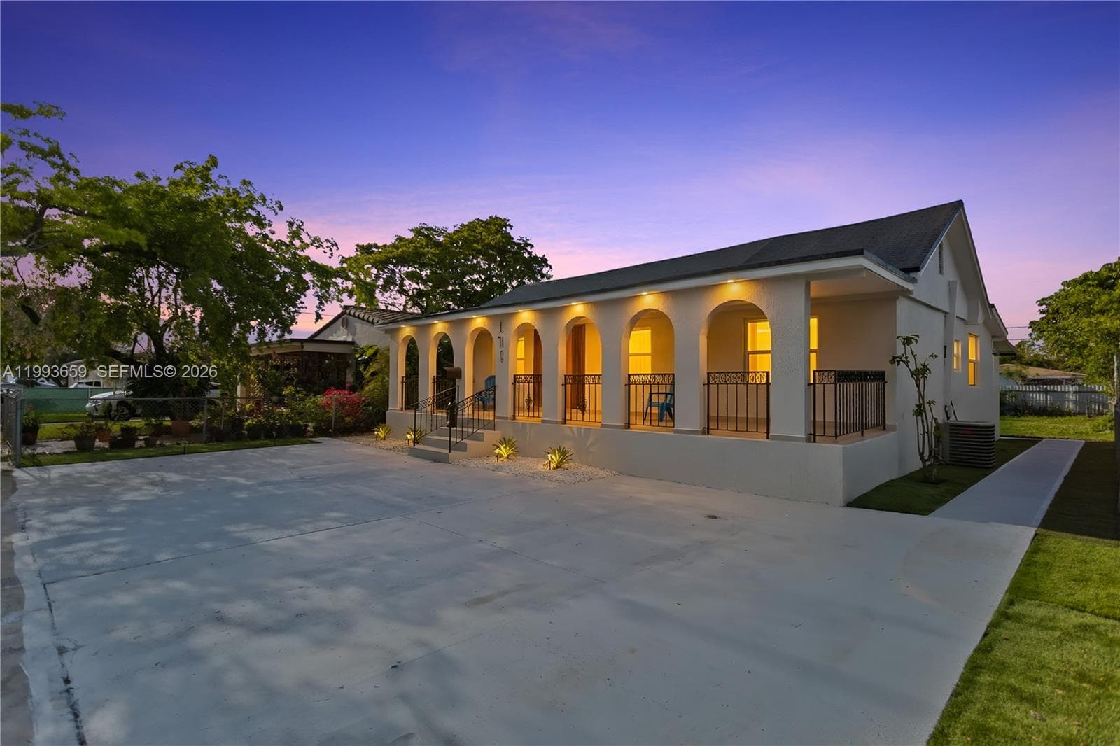 171 W 13th St, Hialeah, FL 33010 — zdjęcie 2