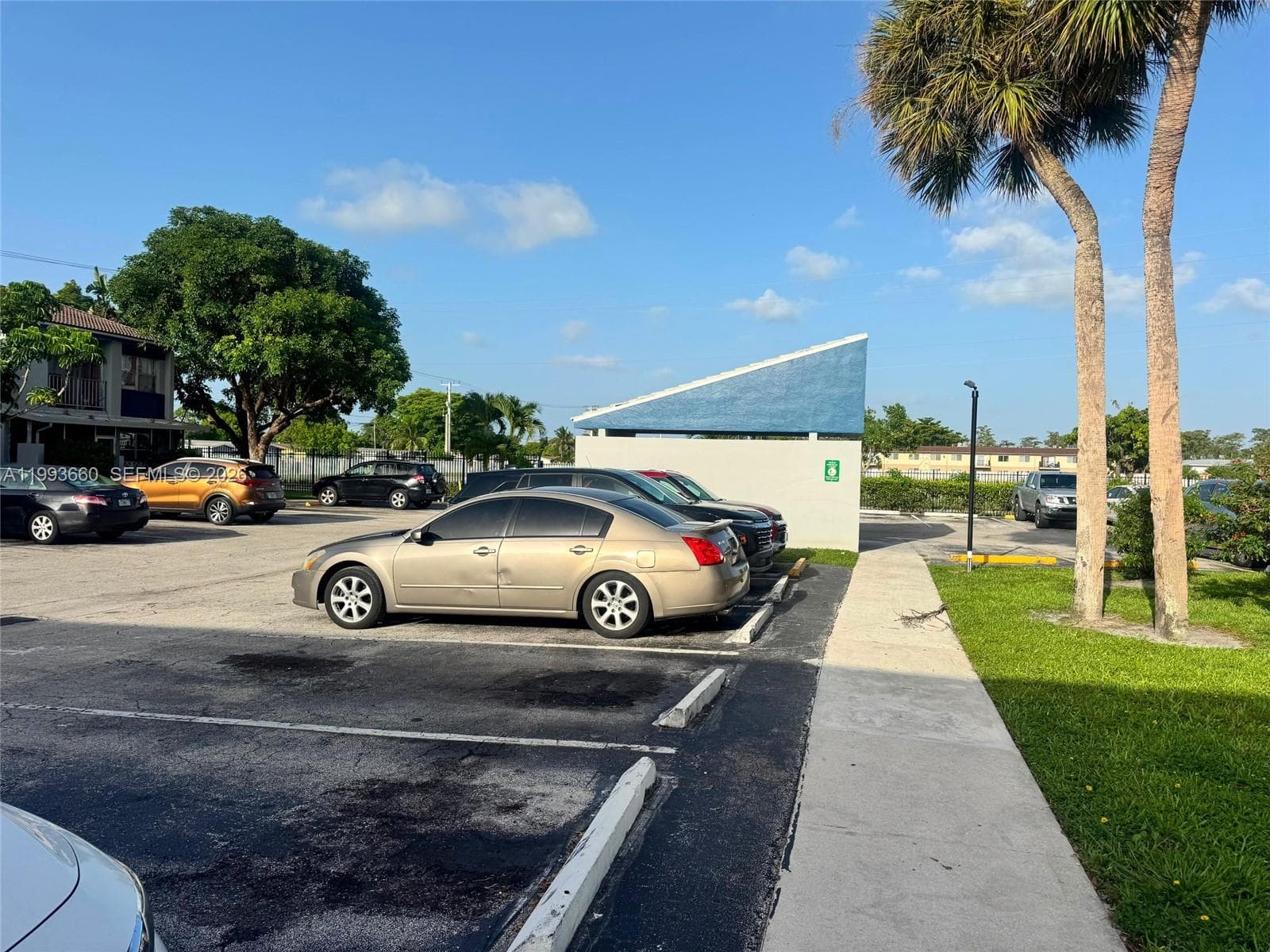2071 NW 46TH AVE # 104I, Lauderhill, FL 33313 — zdjęcie 5
