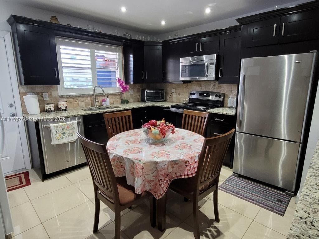 411 S Crescent Dr # 105, Hollywood, FL 33021 — zdjęcie 3