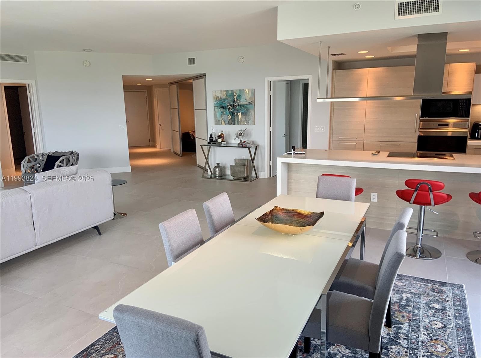 17301 Biscayne Blvd # 1602, North Miami Beach, FL 33160 — zdjęcie 2