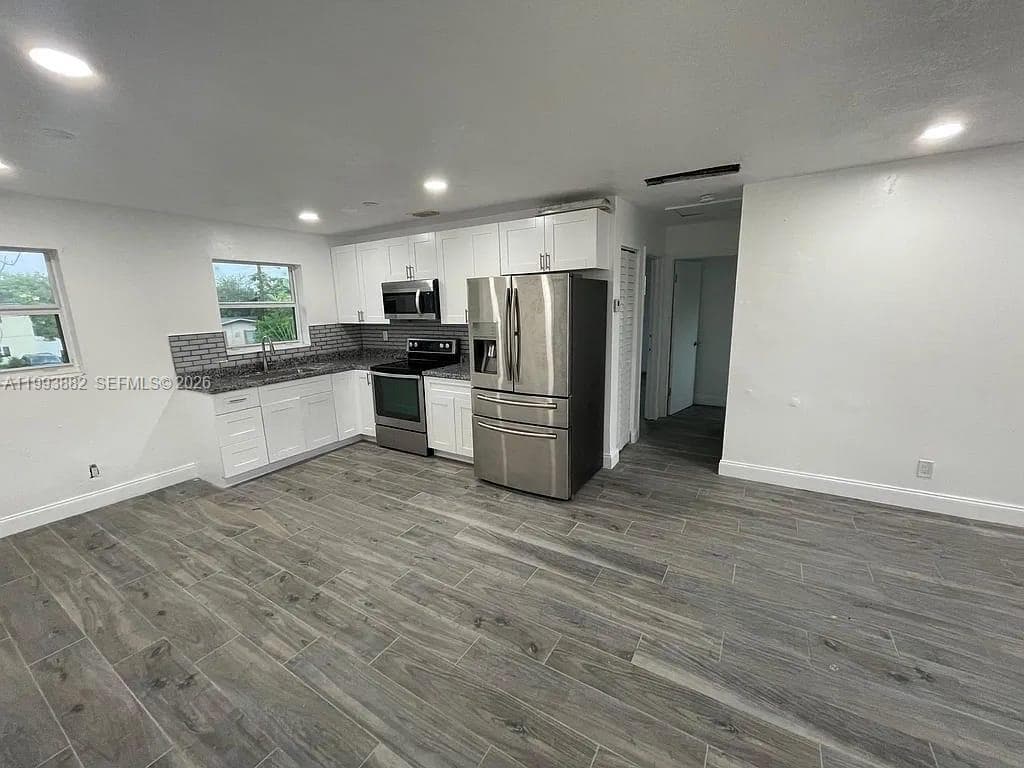 3906 SW 12th Ct # 1-4, Fort Lauderdale, FL 33312