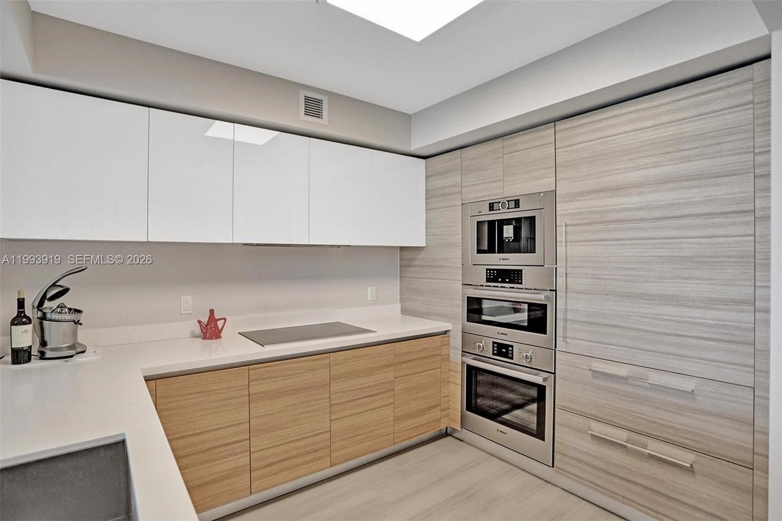 300 Sunny Isles Blvd # 4-903, Sunny Isles Beach, FL 33160 — zdjęcie 4