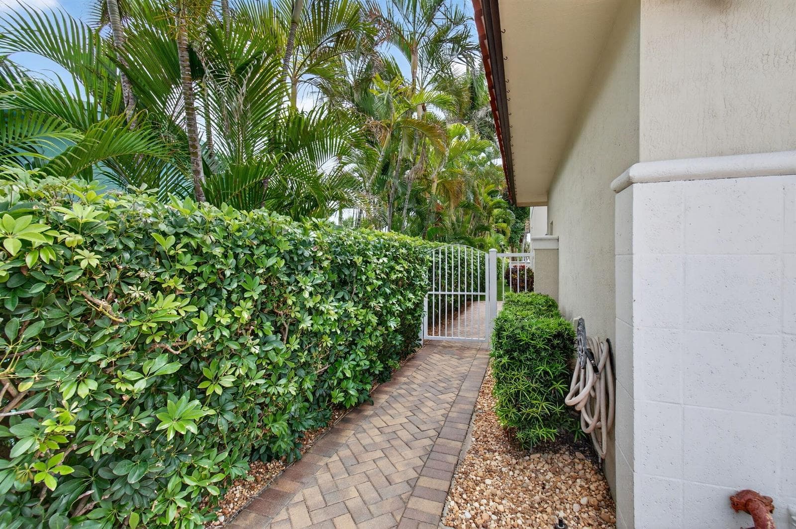 1942 NE 6th Street # C, Deerfield Beach, FL 33441 — zdjęcie 3