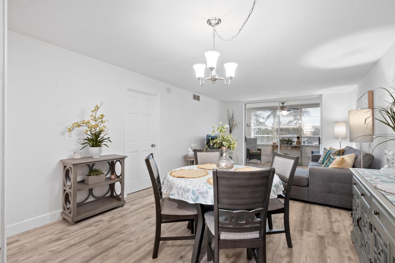 9350 Sunrise Lakes Boulevard # 205, Sunrise, FL 33322 — zdjęcie 3