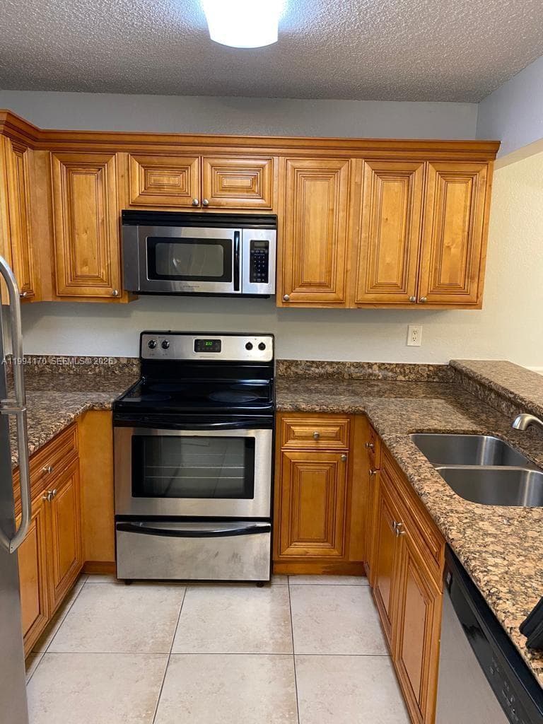 1620 Balfour Point Dr # B, West Palm Beach, FL 33411