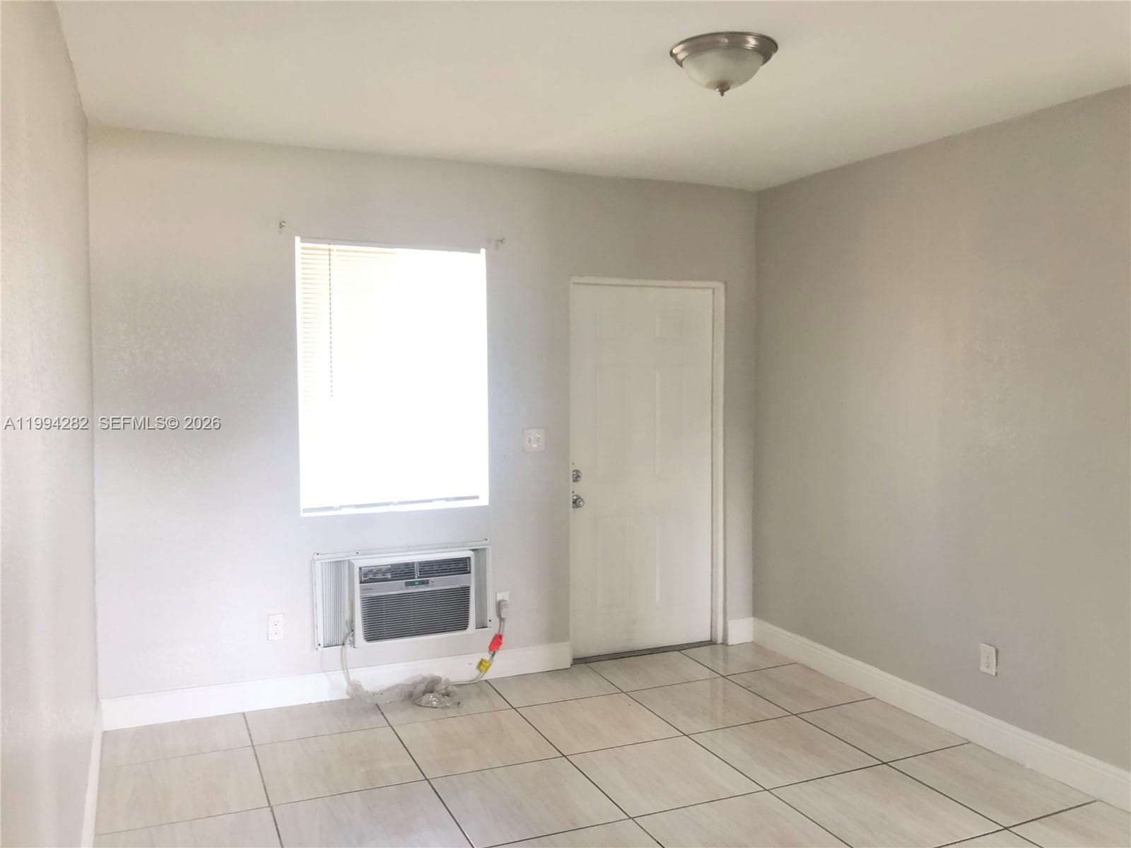 1940 Washington Ave # 11, Opa-Locka, FL 33054 — zdjęcie 5