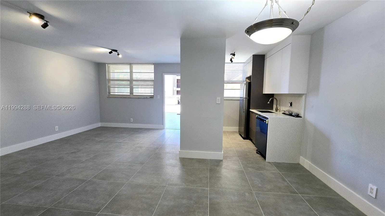 1811 Jefferson St # 202, Hollywood, FL 33020 — zdjęcie 2