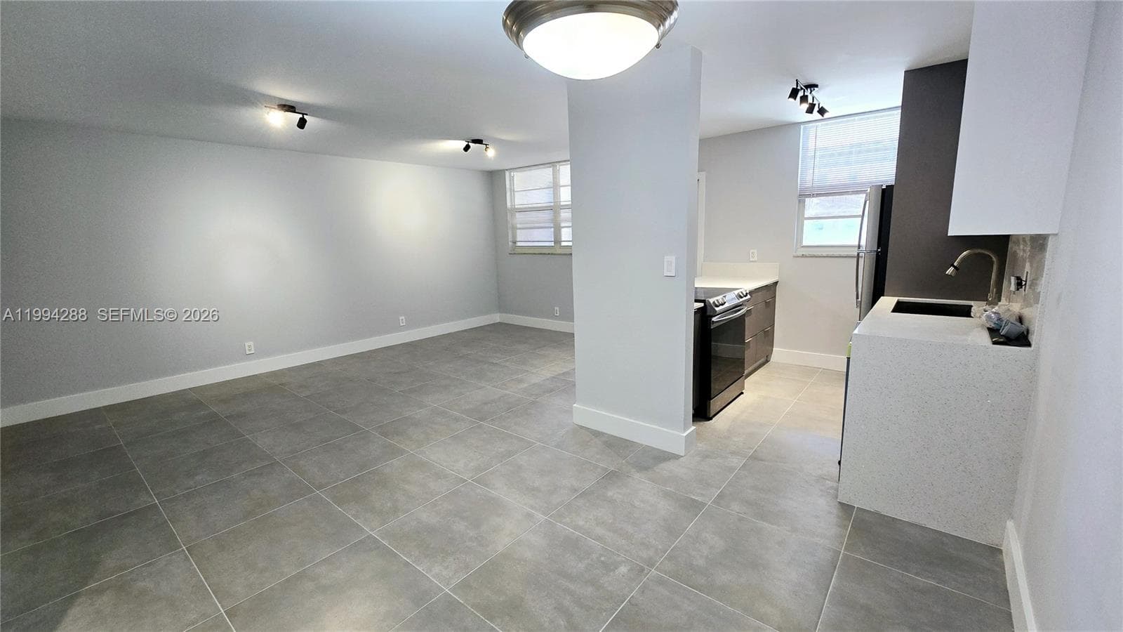 1811 Jefferson St # 202, Hollywood, FL 33020 — zdjęcie 4