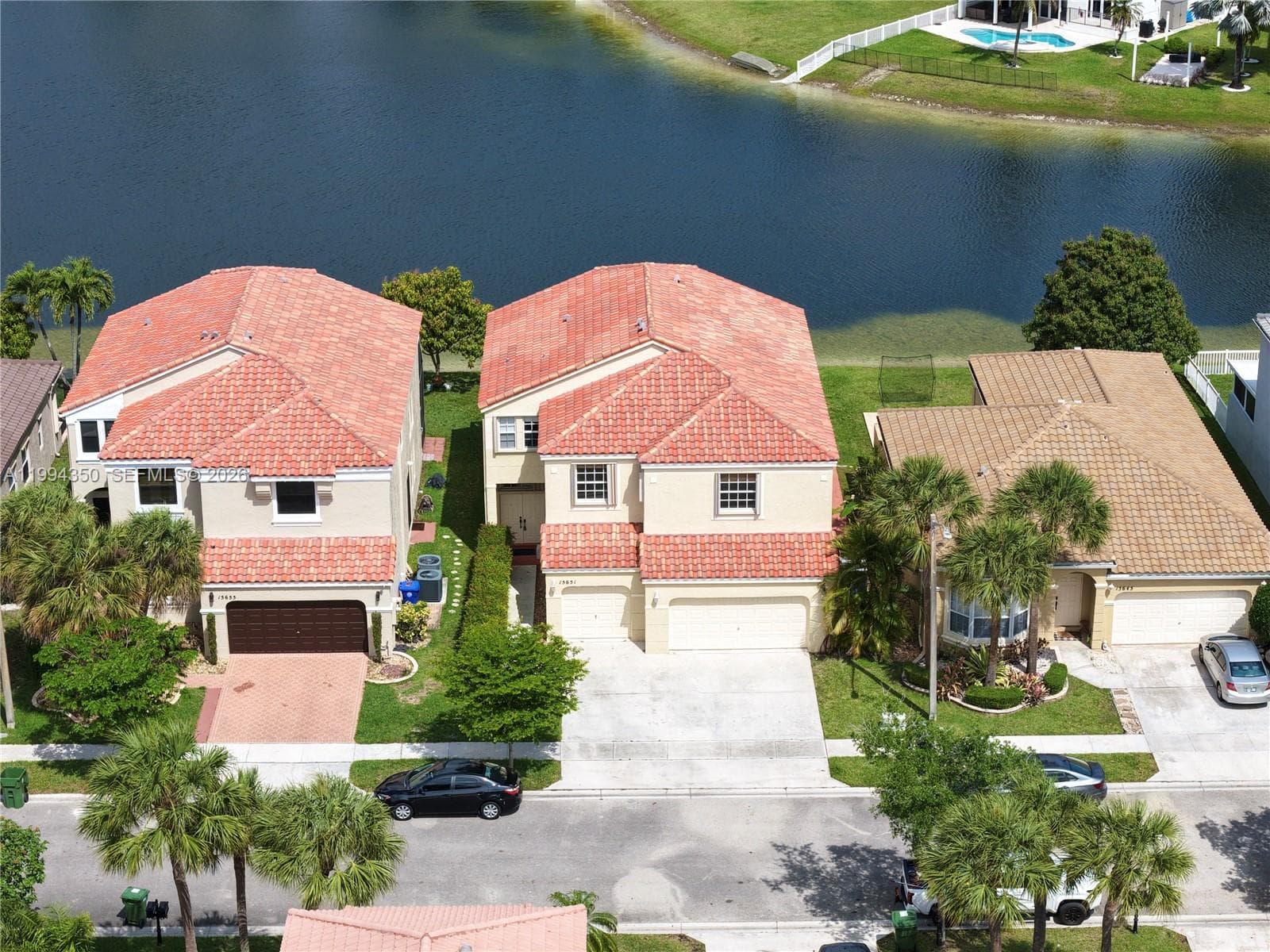 15651 NW 14th Court, Pembroke Pines, FL 33028 — zdjęcie 2