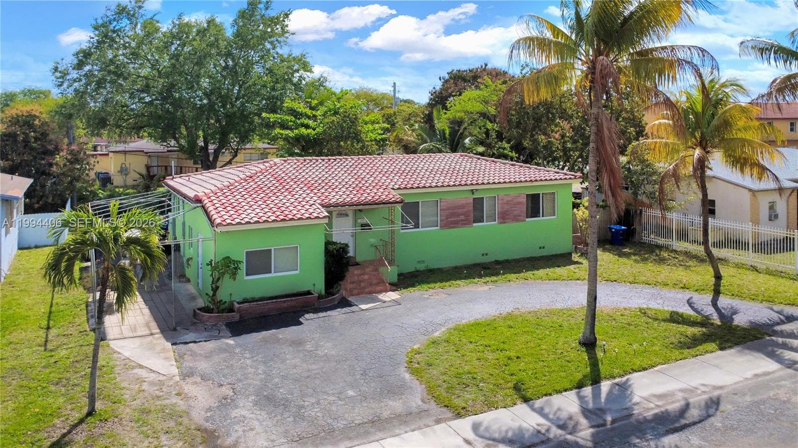 12901 NW Miami Ct, Miami, FL 33168 — zdjęcie 4
