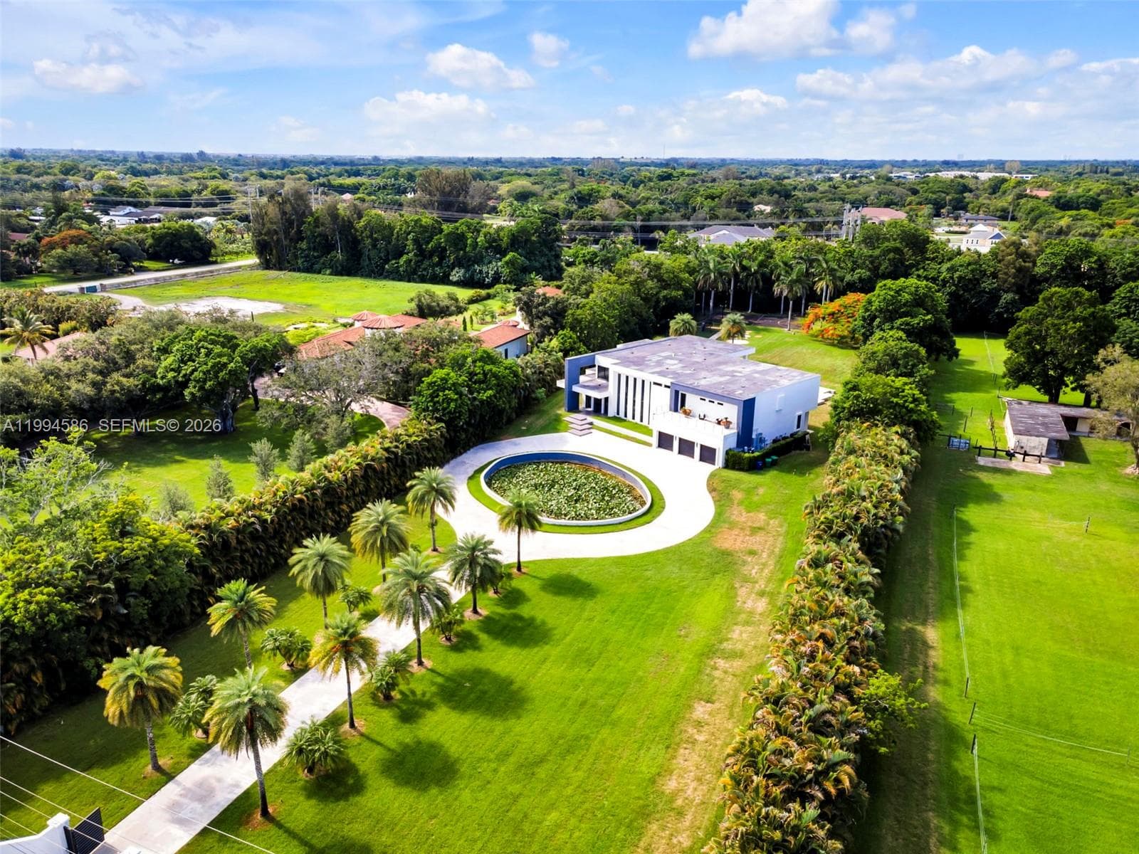 13441 Mustang Trl, Southwest Ranches, FL 33330 — zdjęcie 2